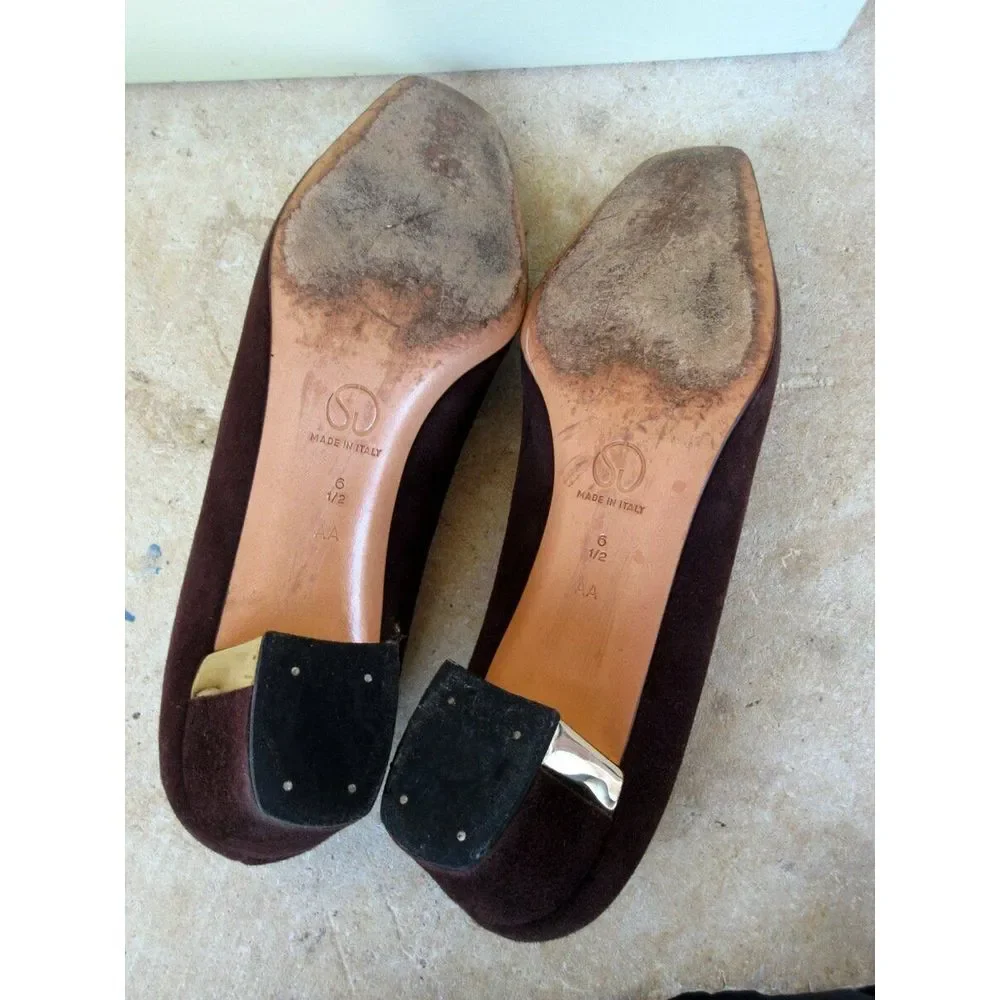 St. John Siena London Sable Brown Suede Pumps Size 6 1/2‎ AA